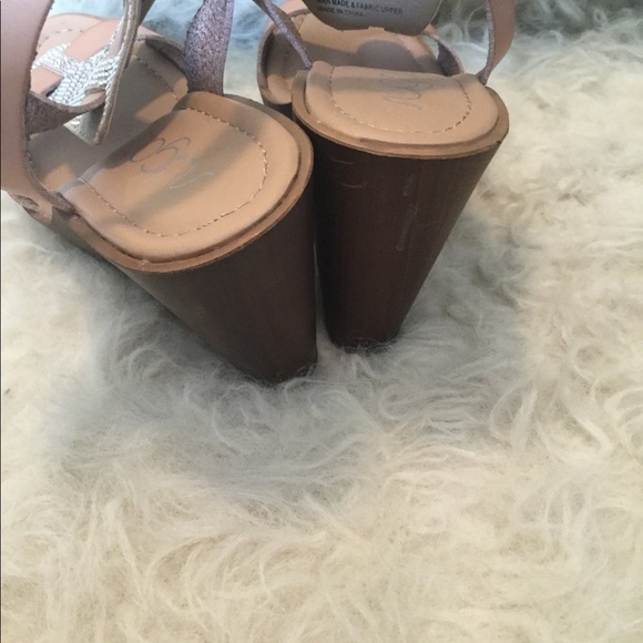 EUC like new beaded wedges - Picture 4 of 4